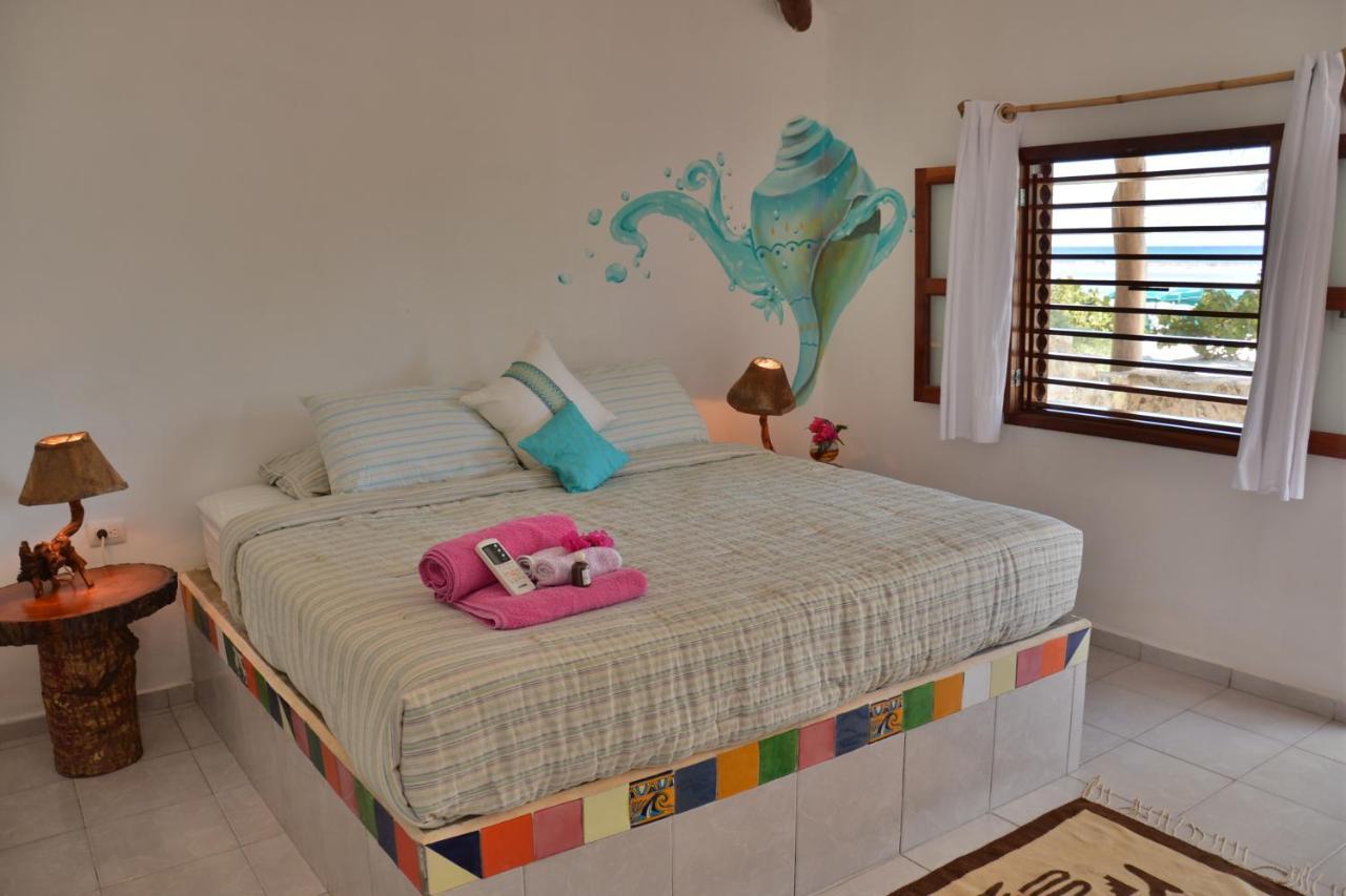 Nacional Beach Club & Bungalows Mahahual Exteriör bild