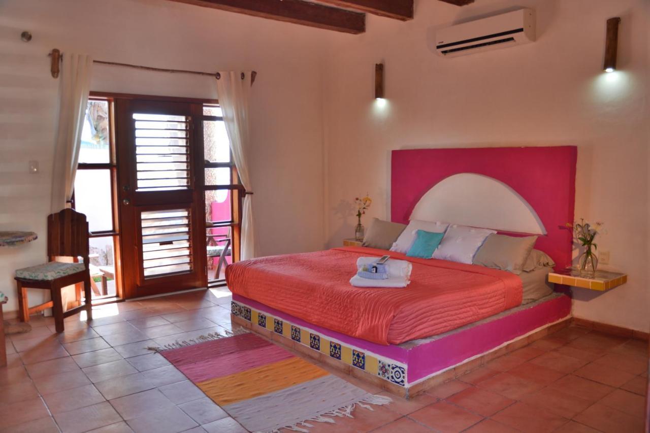 Nacional Beach Club & Bungalows Mahahual Exteriör bild